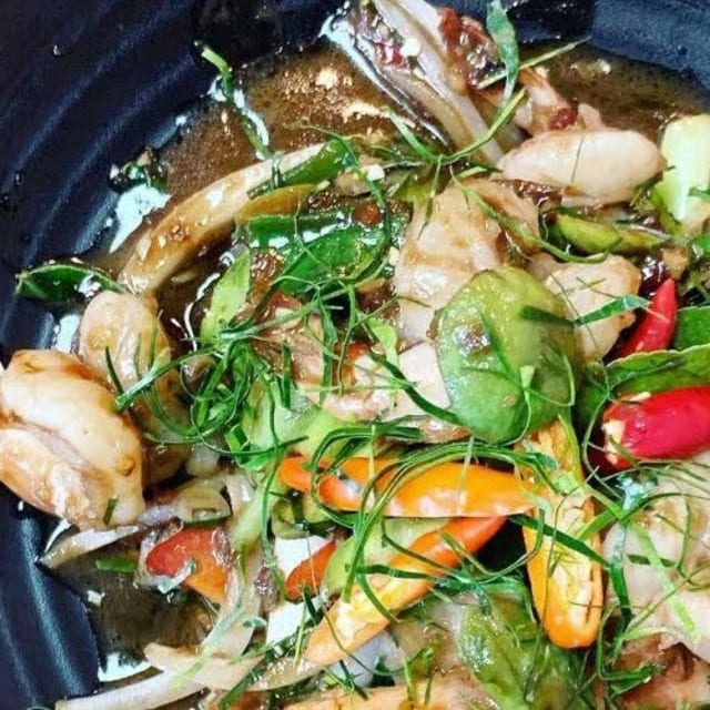 Chef Fern's Signature Pad Kapi ผัดกะปิ.