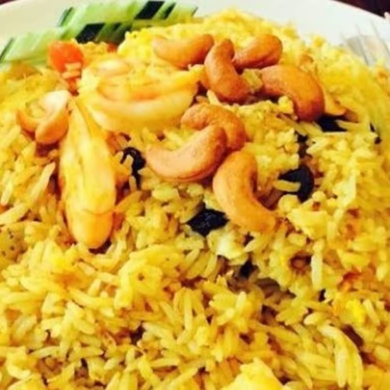 Pineapple Fried Rice Delight